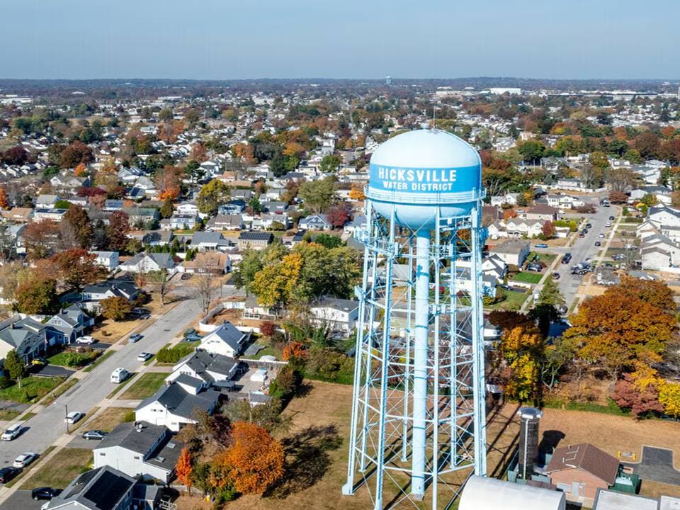 Hicksville, Long Island