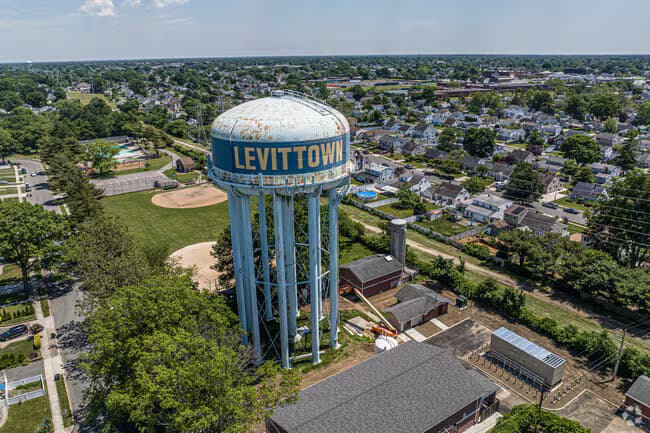 Levittown, Long Island